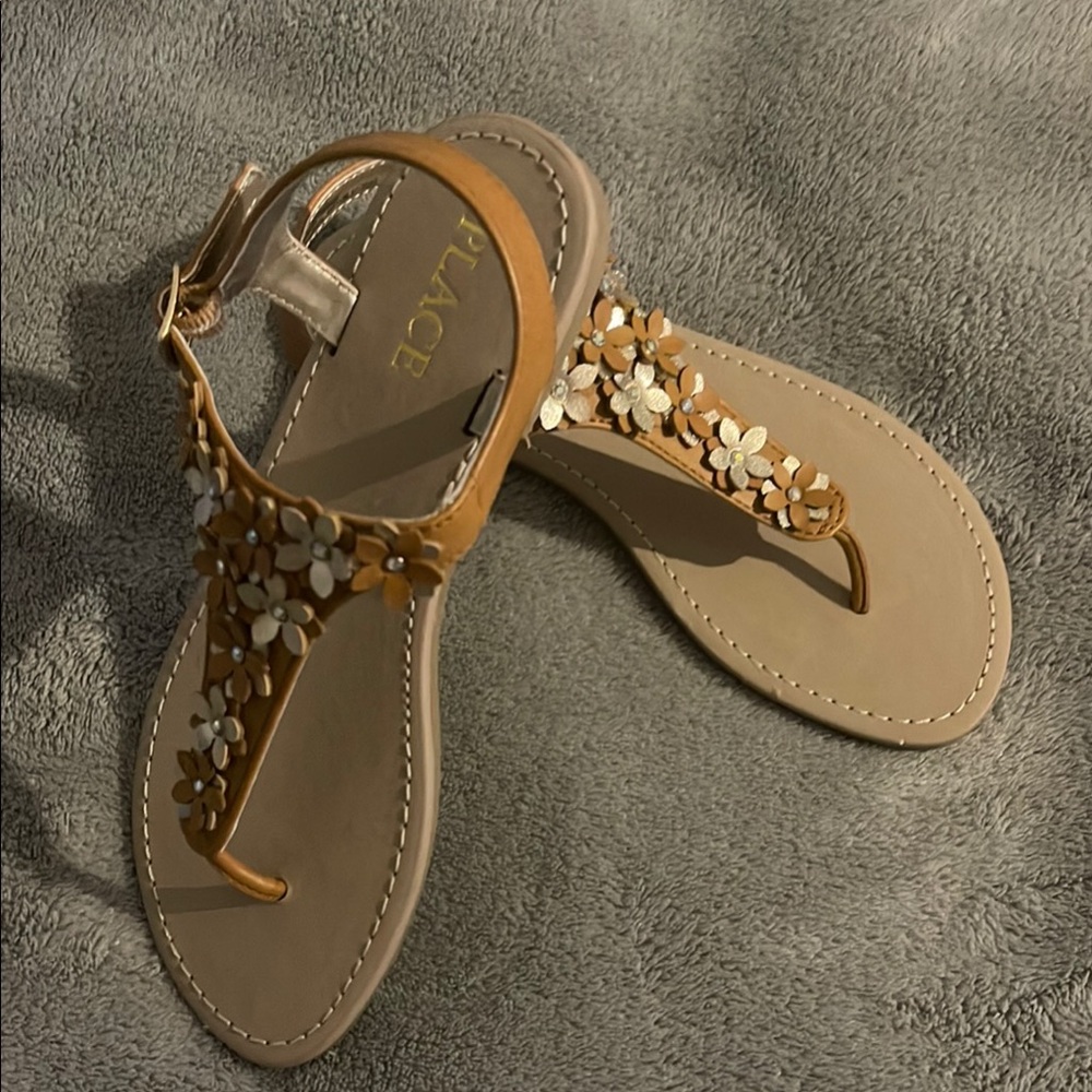 Children’s Place Tan and White Sandals